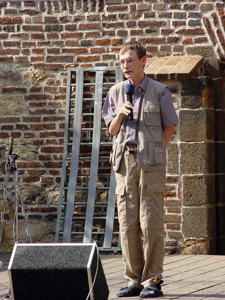2003_Slunovrat_na_Vysehrade_12.jpg