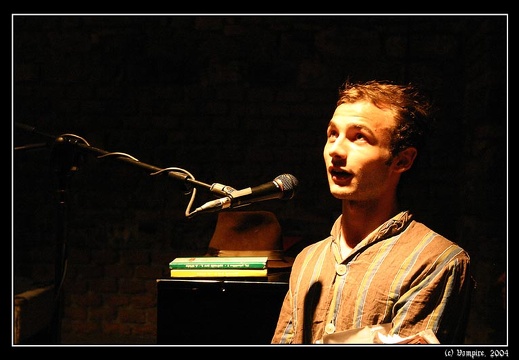 2004 Mezi radky II 02