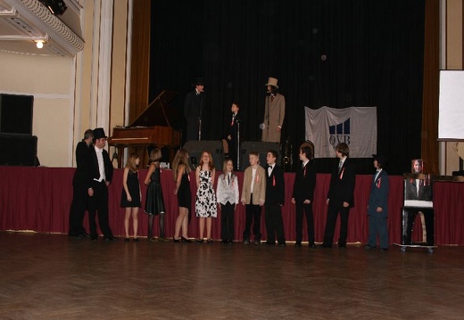 2008 03 11 Maturitni ples 043