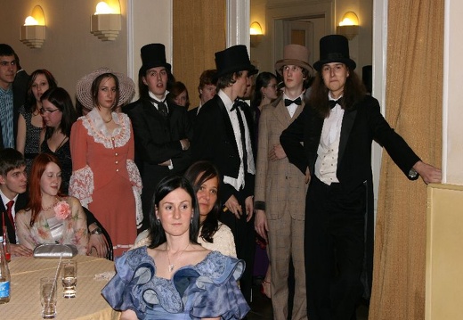 2008 03 11 Maturitni ples 046