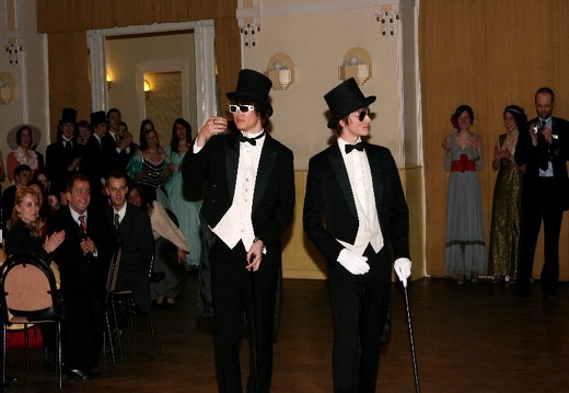2008 03 11 Maturitni ples 079