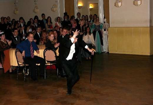 2008 03 11 Maturitni ples 085