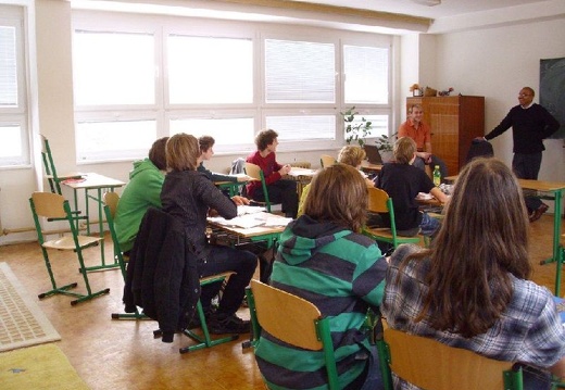 2010 12 08 Navsteva clena Mensy z Anglie 005