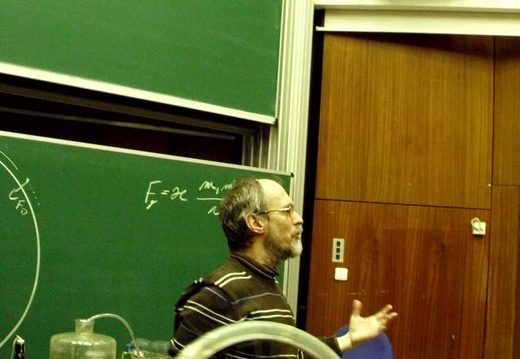 2011 03 23 Fyzika MFF1 051