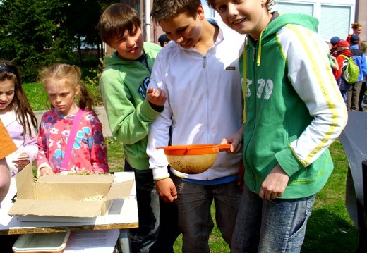 2011 04 19 Den Zeme 021